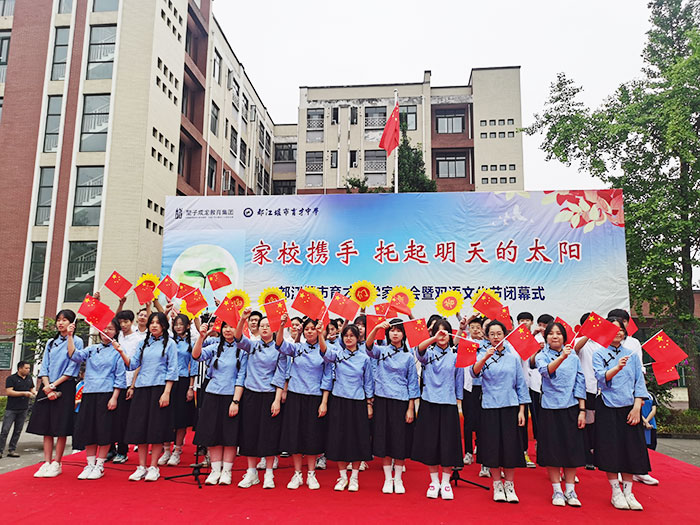 高一1班演唱歌曲《一荤一素》.jpg