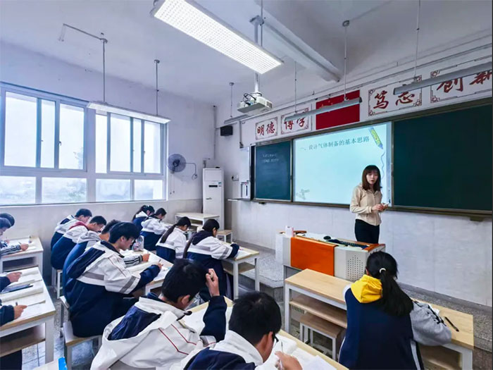 1764053652138596.jpg 3.jpg